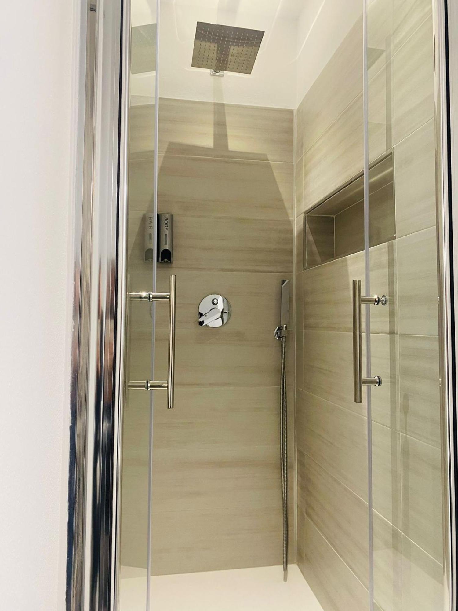 卡利亚里 Luxury Loft 35酒店 外观 照片