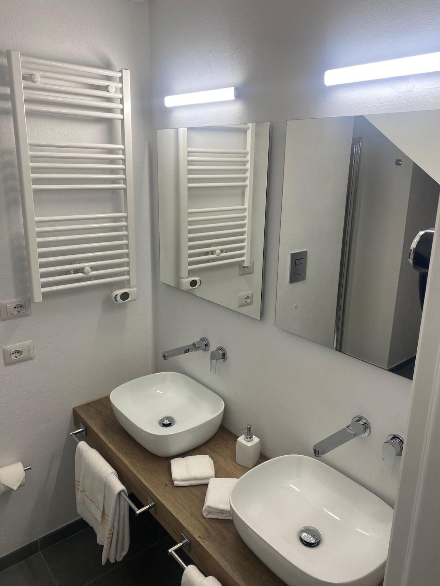 卡利亚里 Luxury Loft 35酒店 外观 照片
