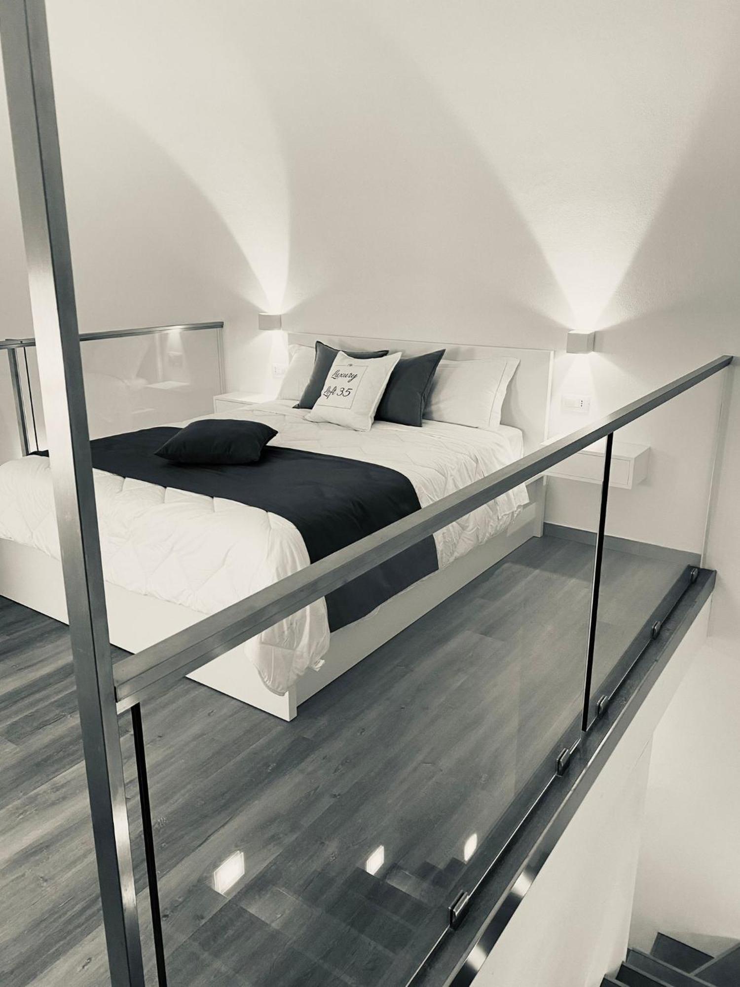 卡利亚里 Luxury Loft 35酒店 外观 照片